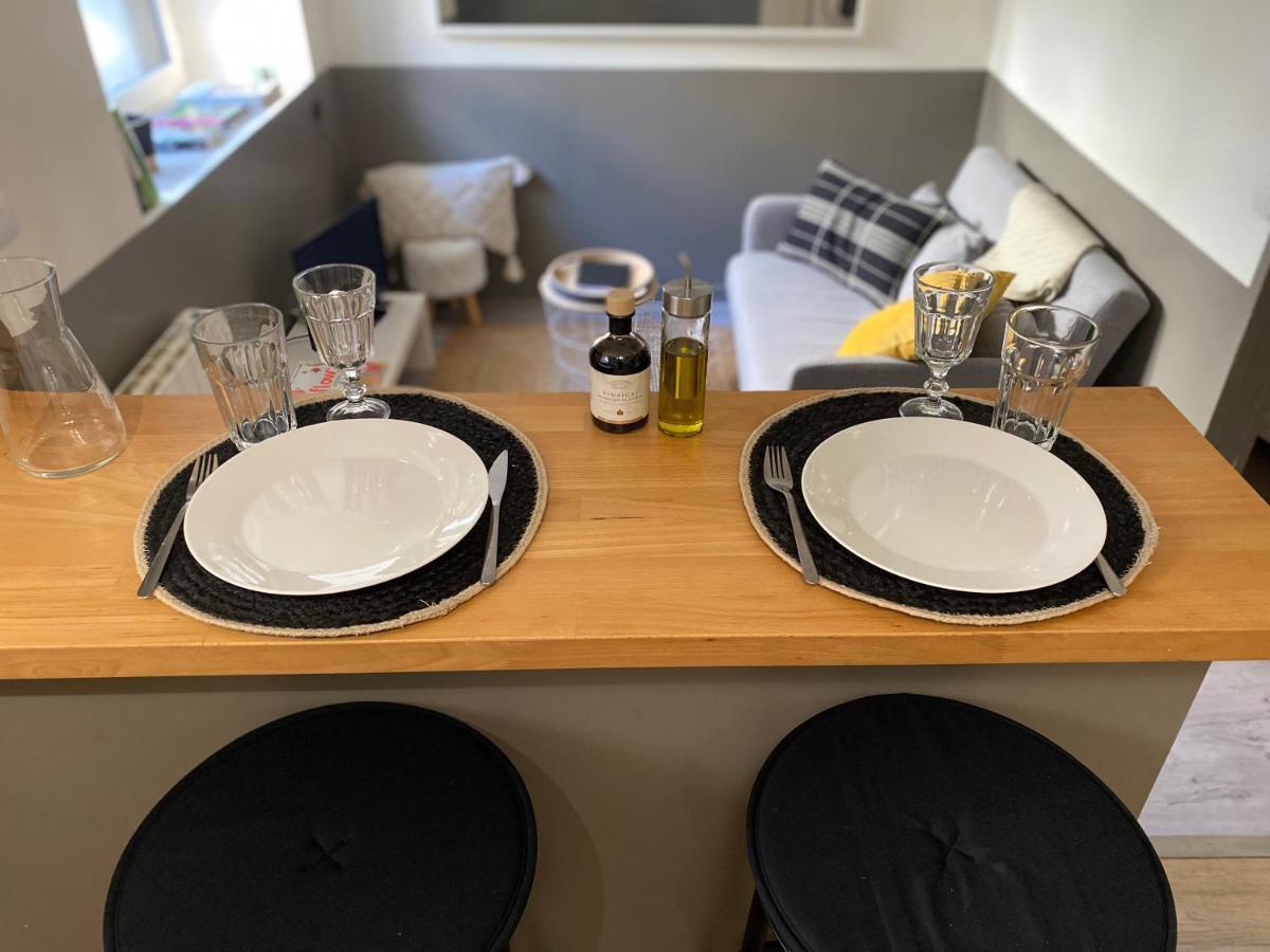 Pied A Terre En Plein Coeur De Montmorency Zewnętrze zdjęcie